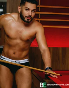 male rent boy K&ouml;ln Alef